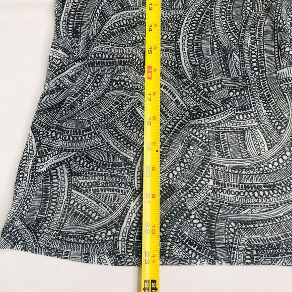 Croft & Barrow Womens Top Shirt Multicolor Abstract Keyhole Neck Petites PL - Picture 6 of 6